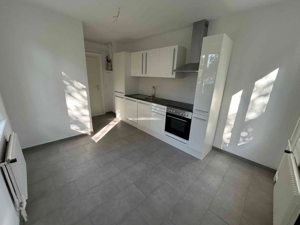 Apartment in Reinach BL, Bezirk Arlesheim - View 2