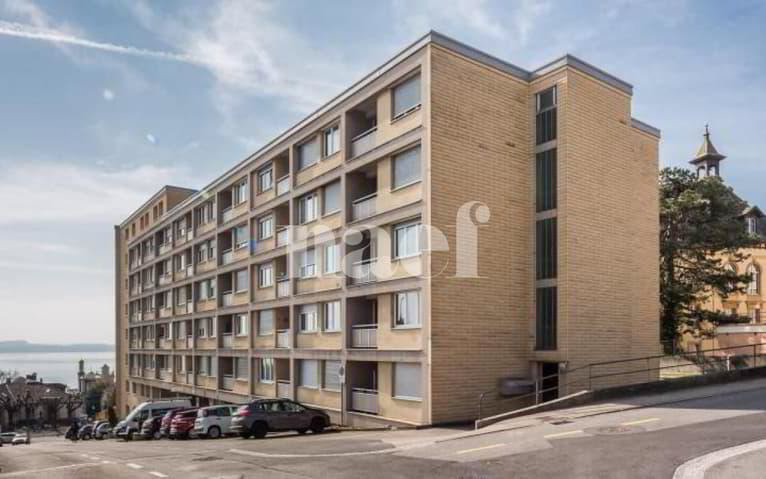 Appartement 4.5 pièces à louer à Neuchâtel - image 1/1