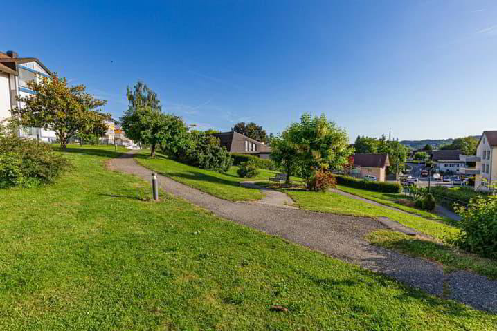 Bureau & Commerce null pièces à acheter à Oron-la-Ville - image 1/11