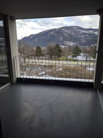 3.5 rooms Apartment for rent in Sion - image 1/8