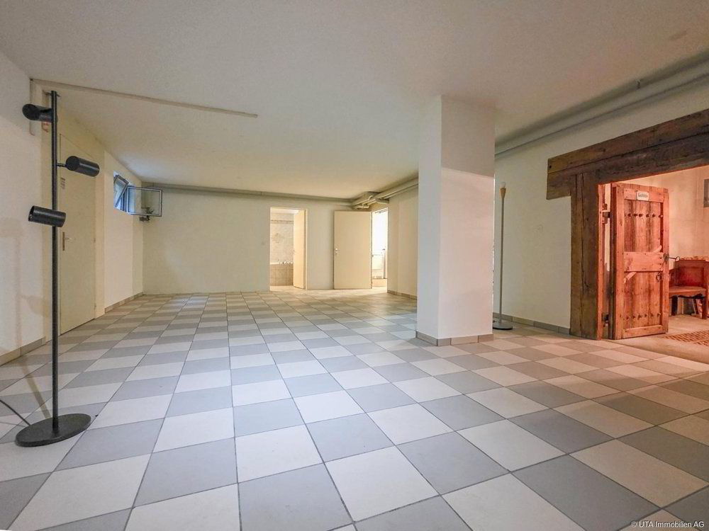 5.5 Zimmer Haus zum verkaufen in Dietikon - Bild 1/12