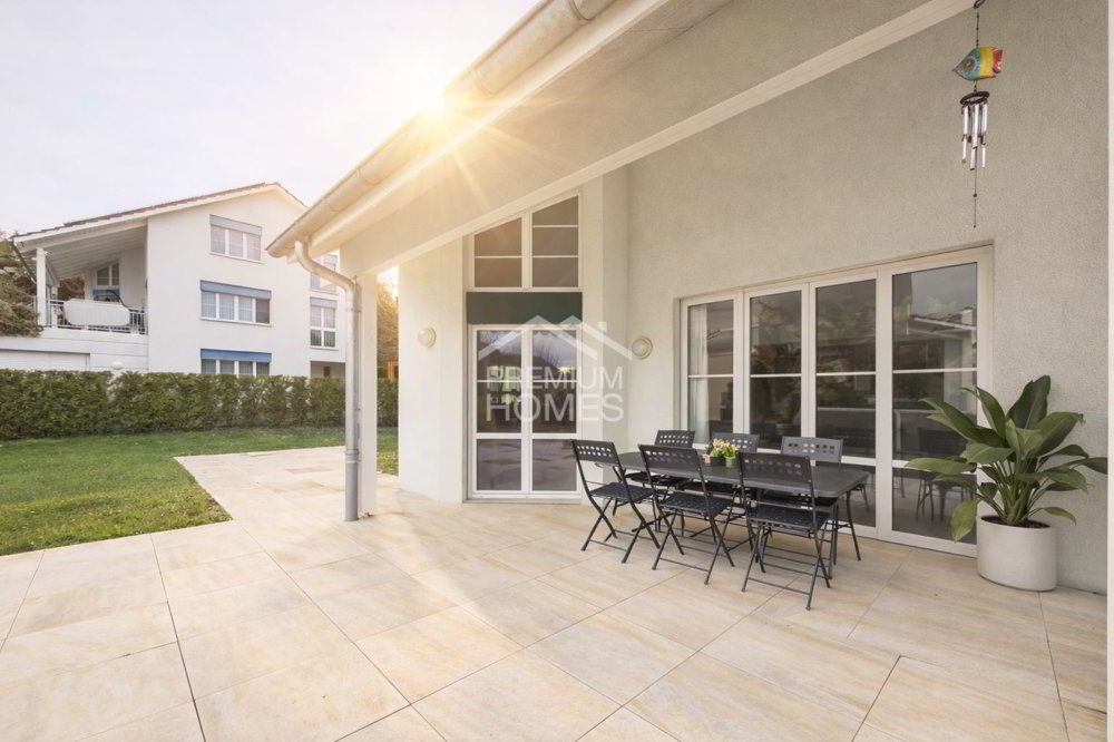 5 rooms House to buy in Aadorf - image 1/12