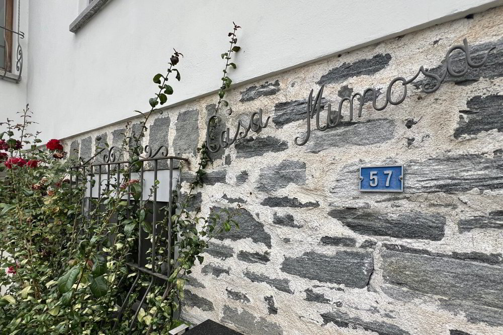 4.5 rooms Apartment to buy in Gordola - image 1/50