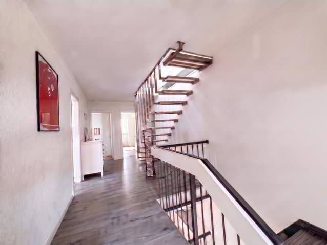 6 rooms Apartment to buy in Yverdon-les-Bains - image 1/13