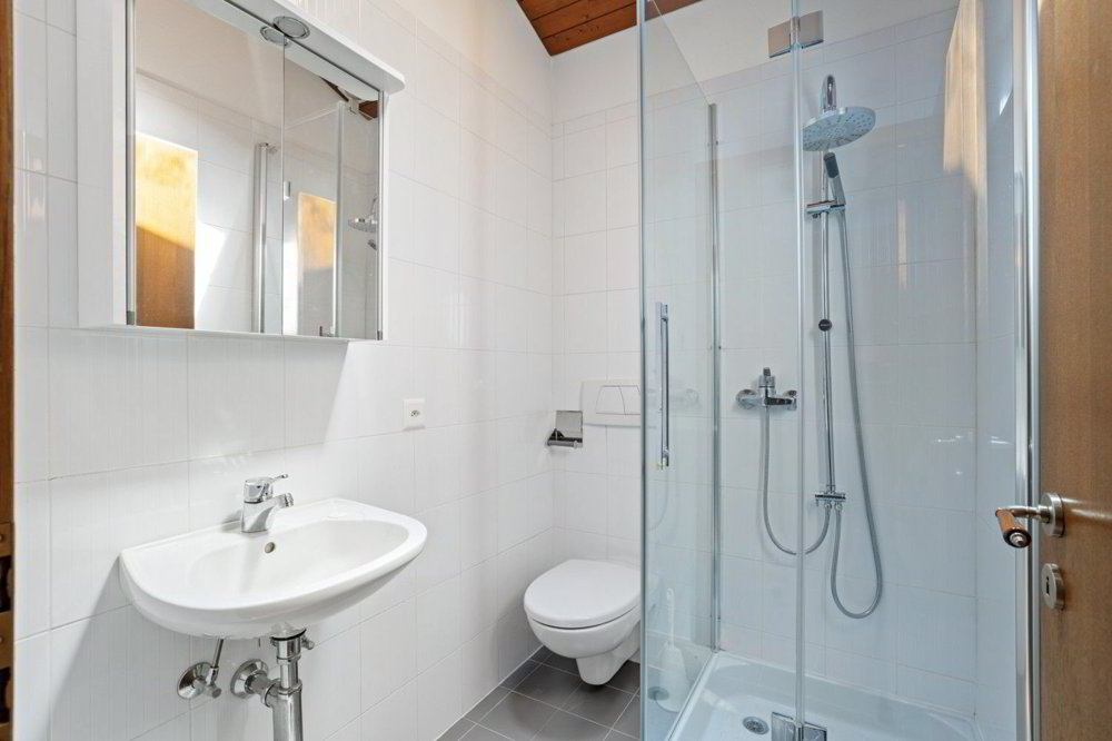 Maison 6 pièces à acheter à Rovio - image 1/13