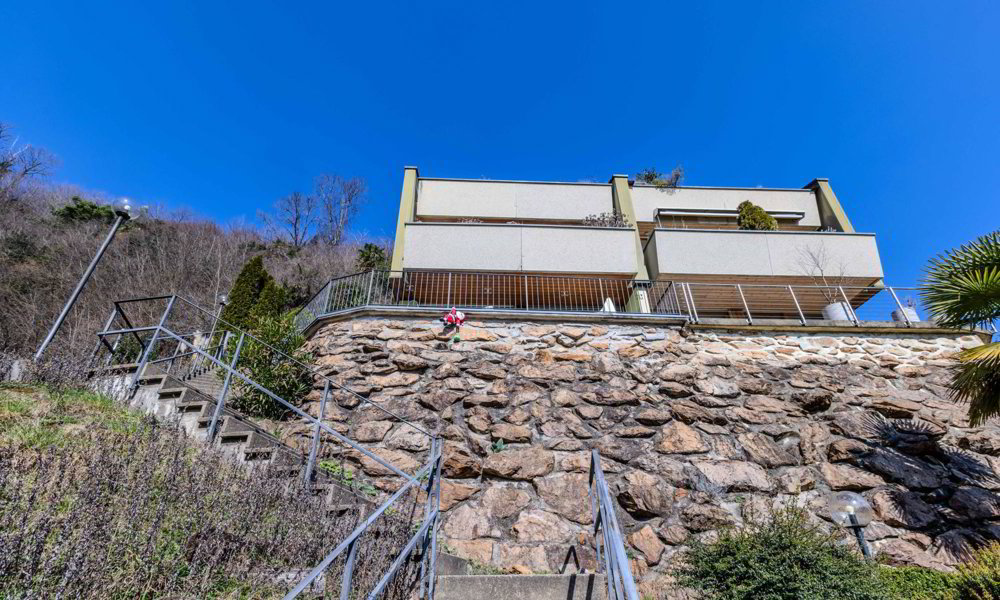 5.5 rooms House to buy in Agno - image 1/19
