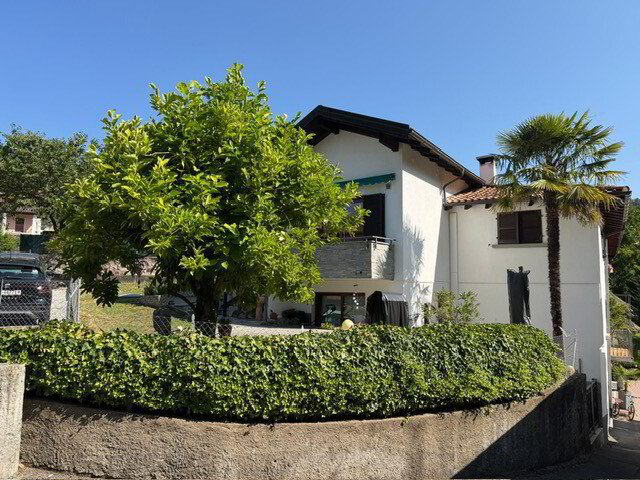 4.5 rooms House to buy in Arzo - image 1/17