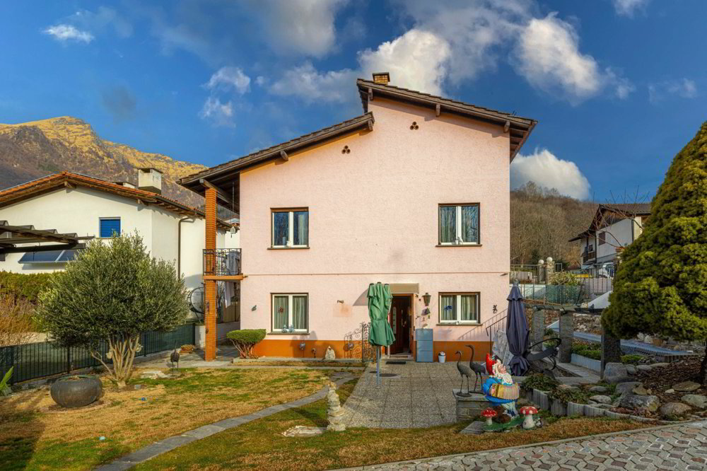 Casa di 6.5 locali in vendita a Breno - immagine 1/19