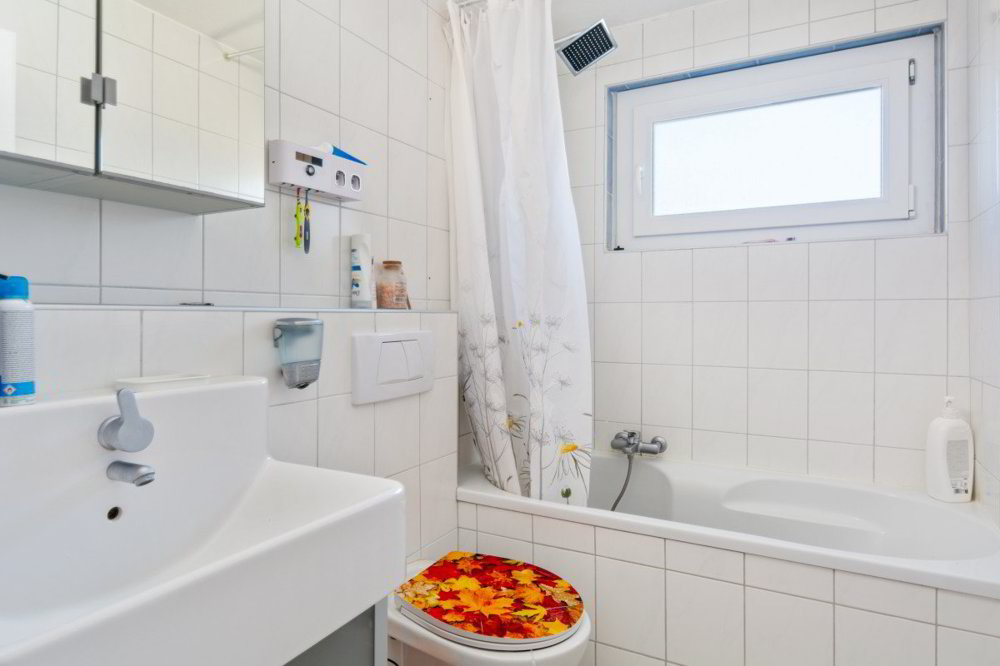 4.5 rooms Apartment to buy in Moutier - image 1/13