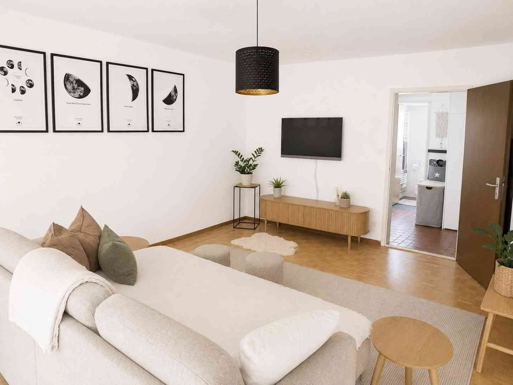 Helle 4 Zimmer-Altbauwohnung mit Balkon und Garage in zentraler Lage - Ansicht 2