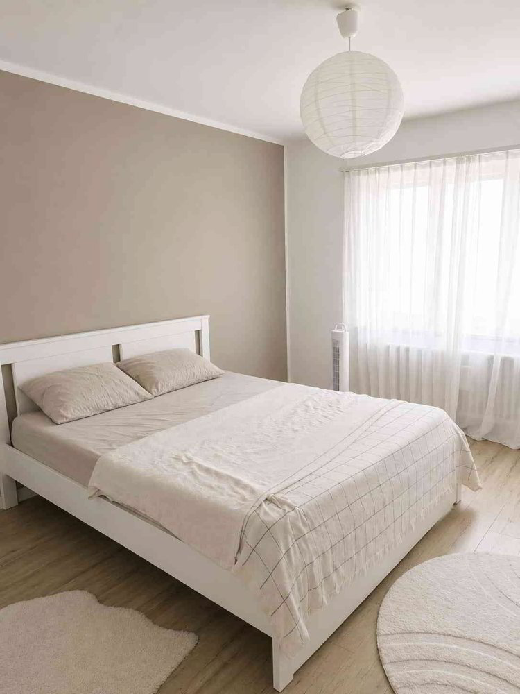 Helle 4 Zimmer-Altbauwohnung mit Balkon und Garage in zentraler Lage - Ansicht 3