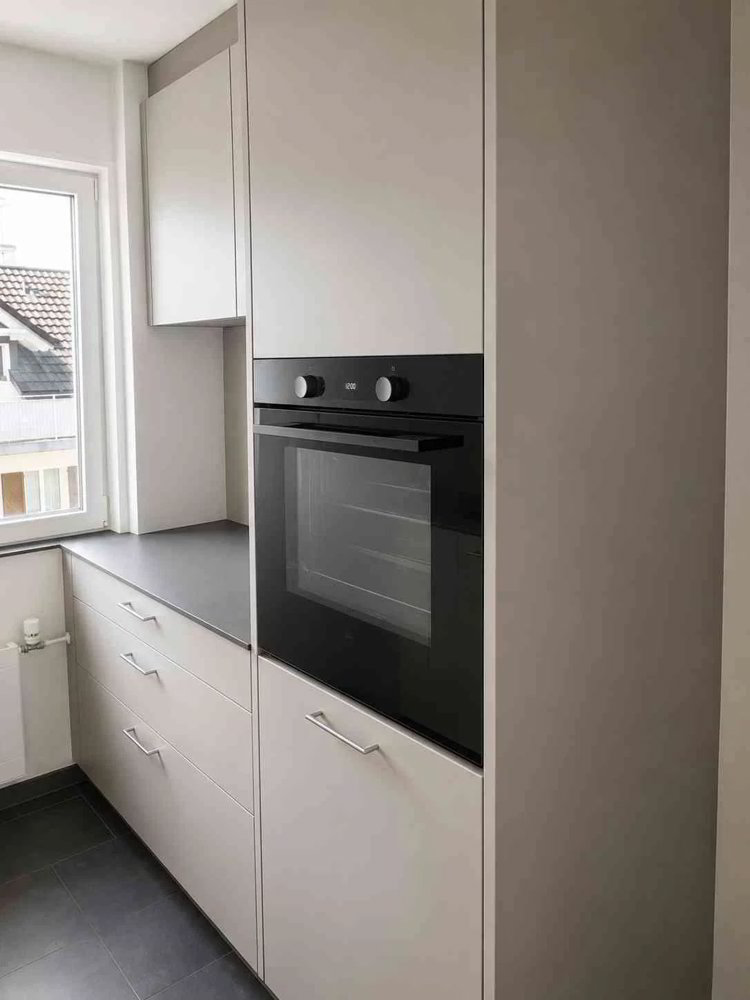 Helle 4 Zimmer-Altbauwohnung mit Balkon und Garage in zentraler Lage - Ansicht 5
