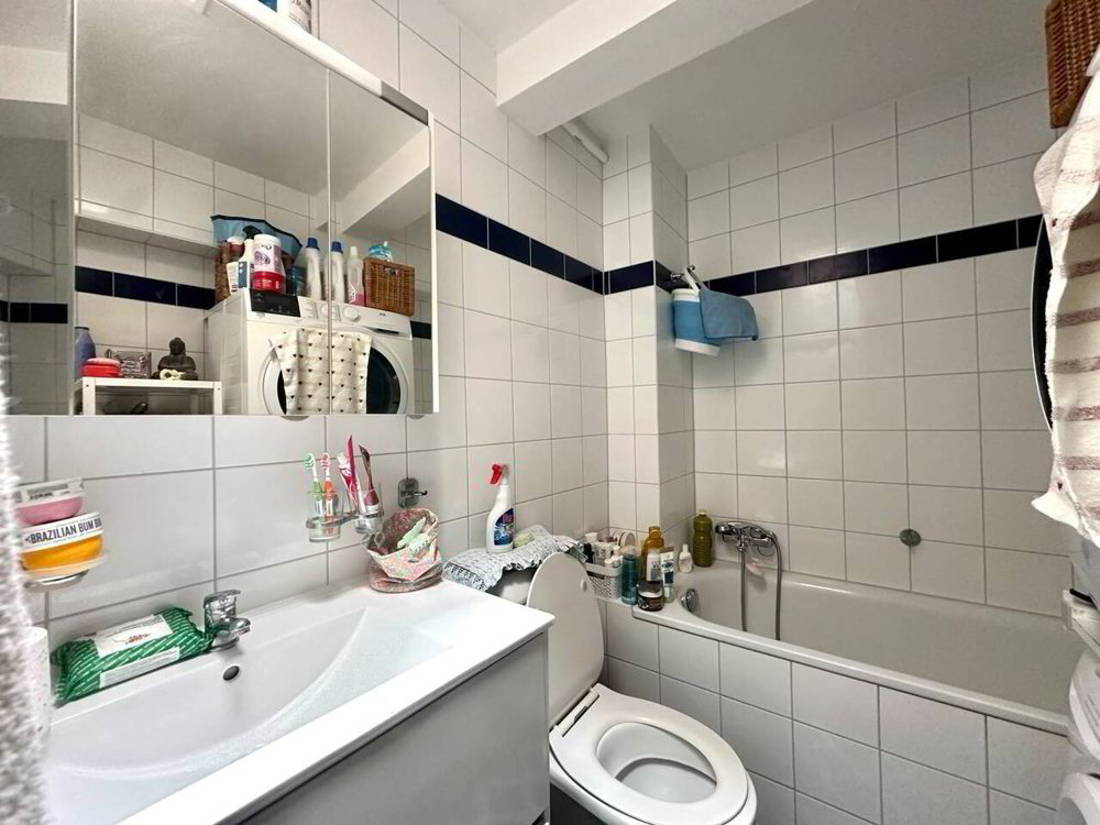 2 rooms Apartment for rent in Vevey - image 1/4