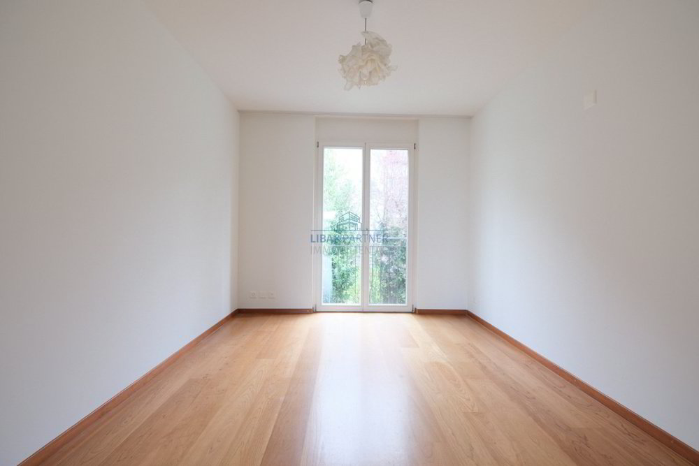 6 Zimmer Wohnung zum verkaufen in Binningen - Bild 1/13