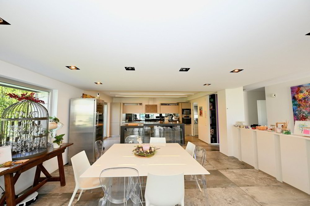 Casa di 7 locali in vendita a Mendrisio - immagine 1/13