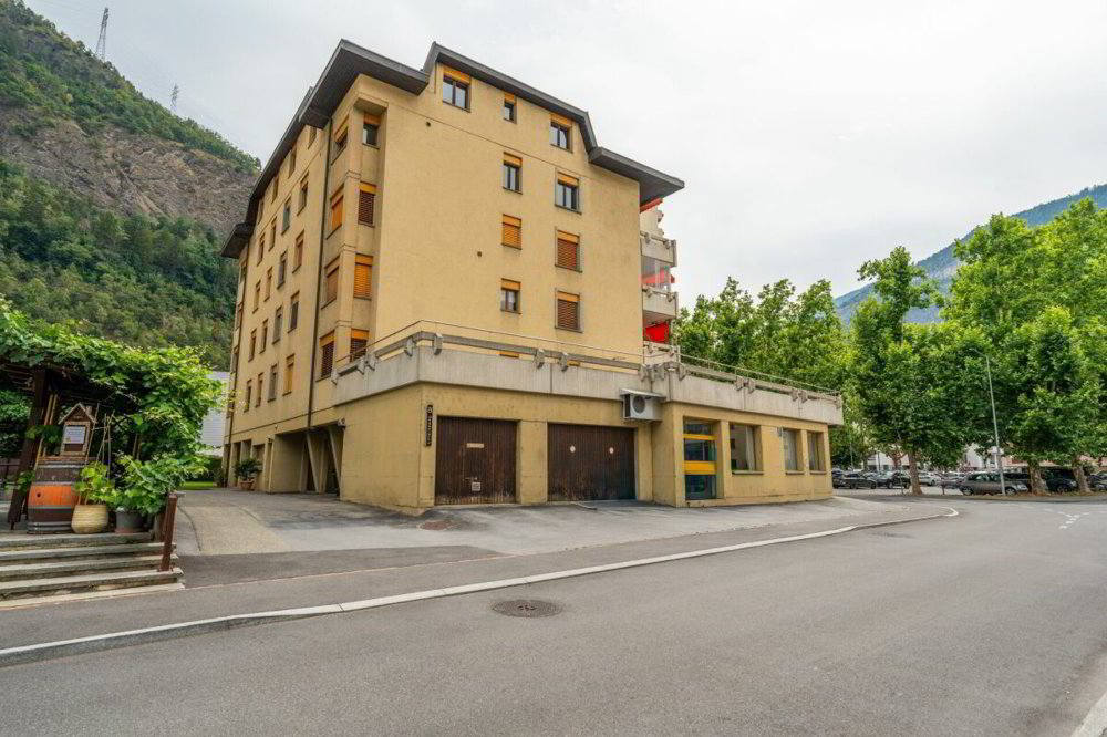 Appartamento di 5 locali in vendita a Visp - immagine 1/13