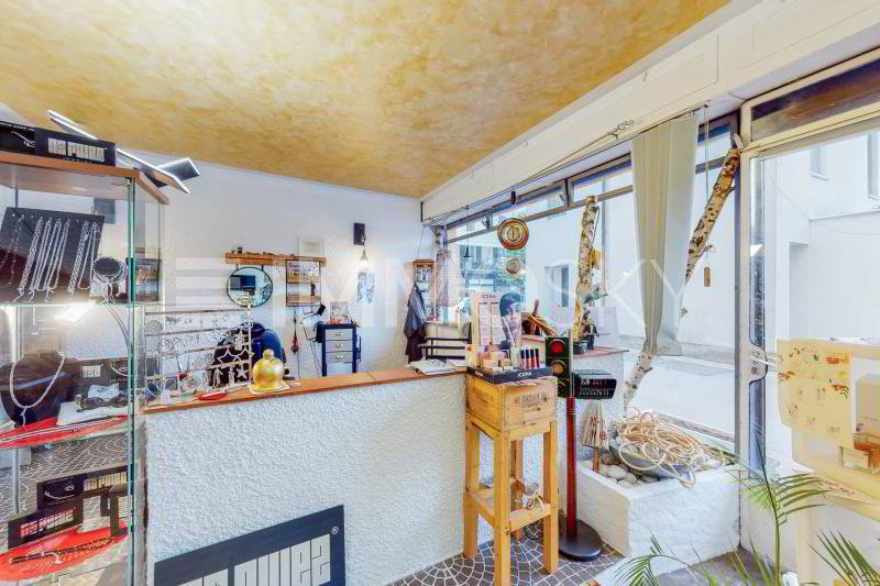 Haus – Melide, Distretto di Lugano