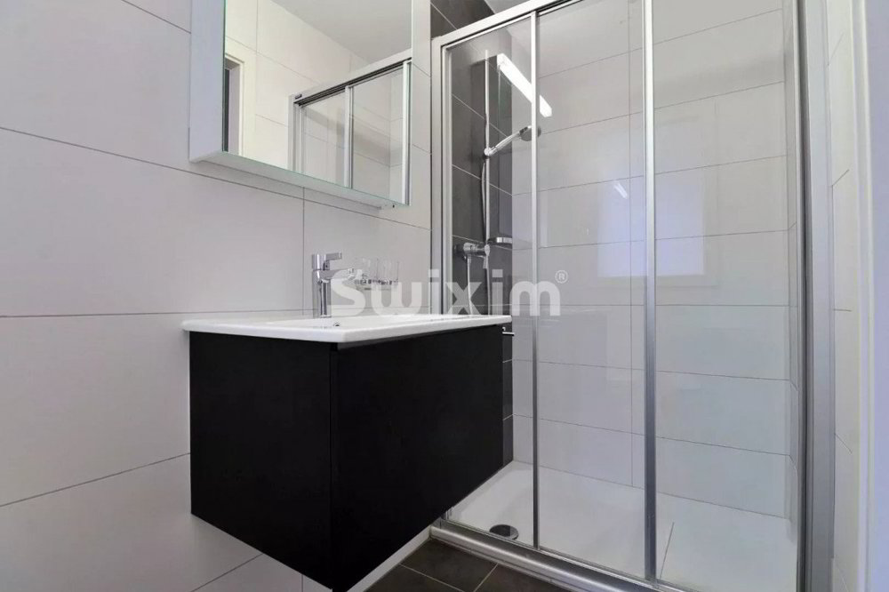 3.5 rooms Apartment to buy in Châtel-St-Denis - image 1/5