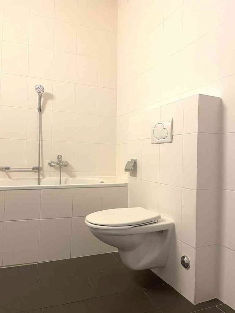 Appartement 2.5 pièces à louer à Neuchâtel - image 1/4
