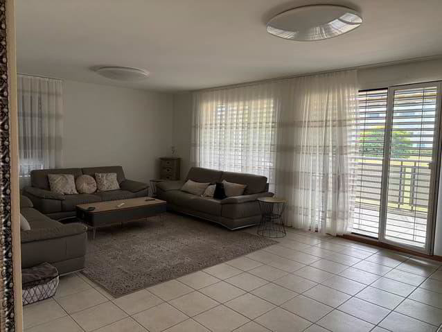 4.5 Zimmer Wohnung zu vermieten in Bulle - Bild 1/10