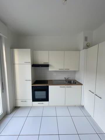 2 Zimmer Wohnung zu vermieten in Genève - Bild 1/4