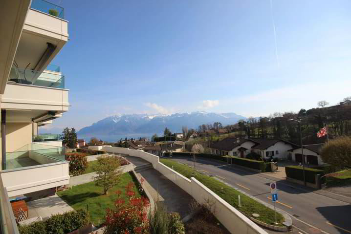 4 rooms Apartment for rent in Chexbres - image 1/10