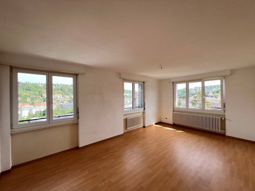 Wohnung – Le Locle, Les Replattes - Mehr