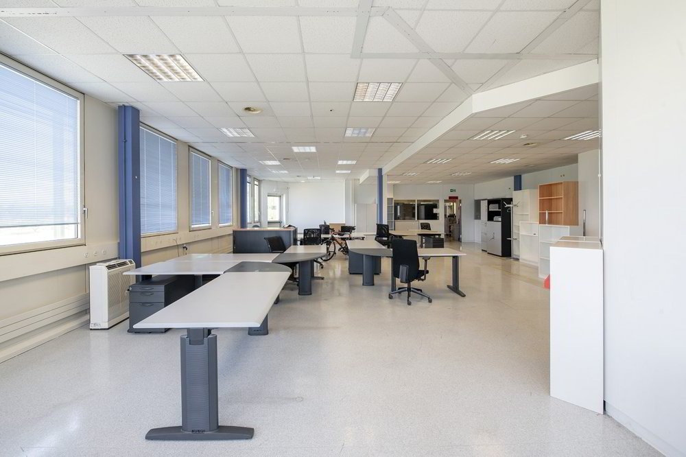 Bureau & Commerce null pièces à louer à Plan-les-Ouates - image 1/7