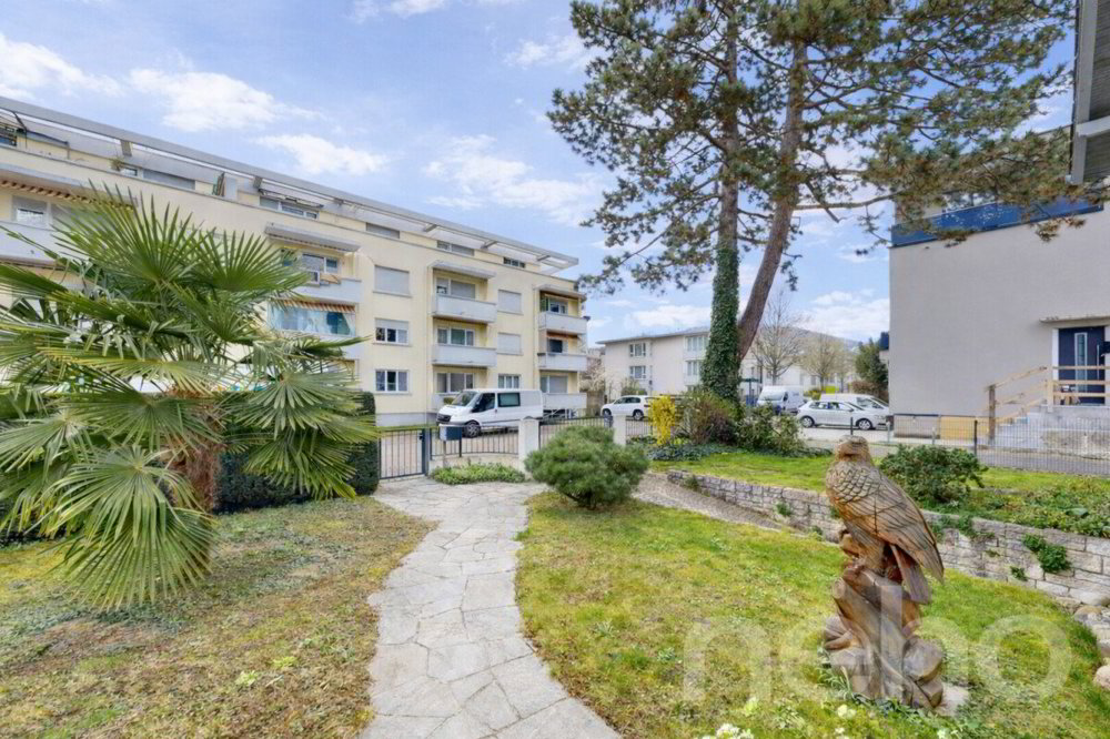 Casa di 5 locali in vendita a Pratteln - immagine 1/12