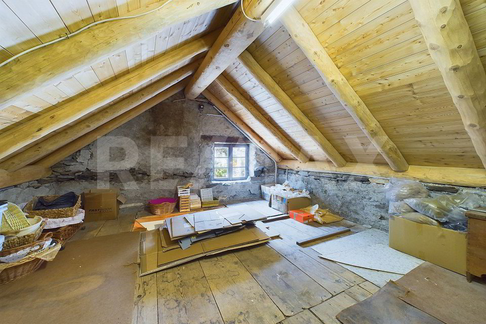 3 rooms House to buy in Sonogno - image 1/13