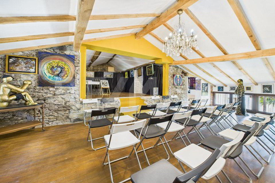 20 rooms House to buy in Sessa - image 1/13