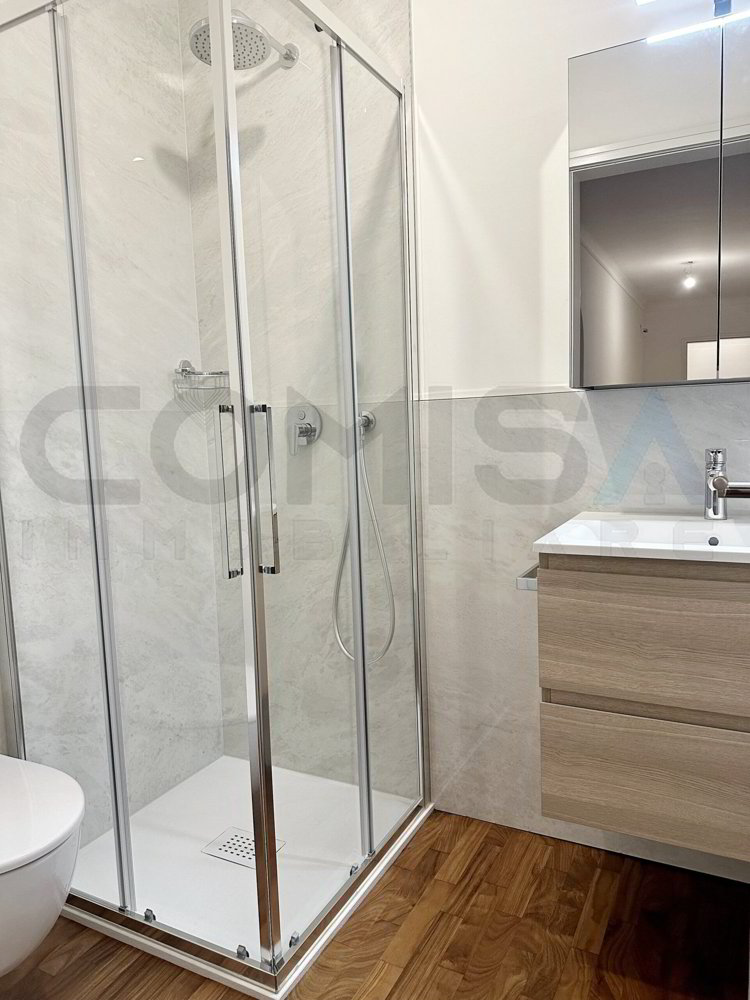 10.5 Zimmer Wohnung zu vermieten in Lugano - Bild 1/12