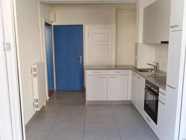 Appartement 2.5 pièces à louer à Lausanne - image 1/7
