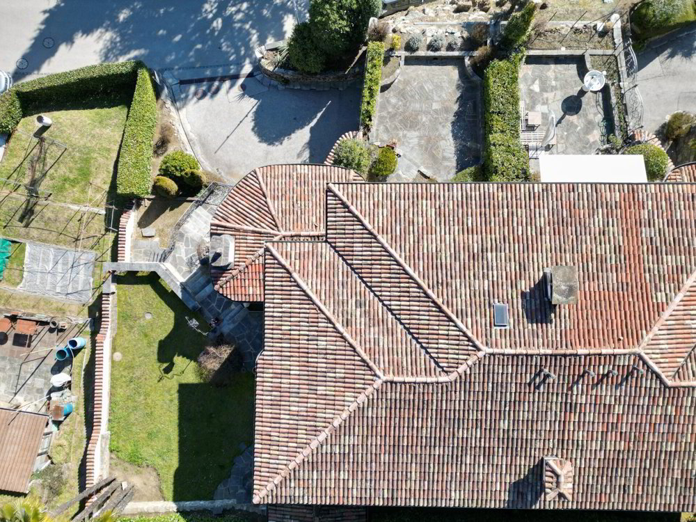 5.5 rooms House to buy in Canobbio - image 1/15