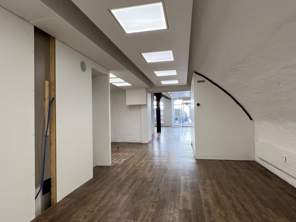 Attraktive Gewerbefläche mit grosser Schaufensterfront - Ansicht 4