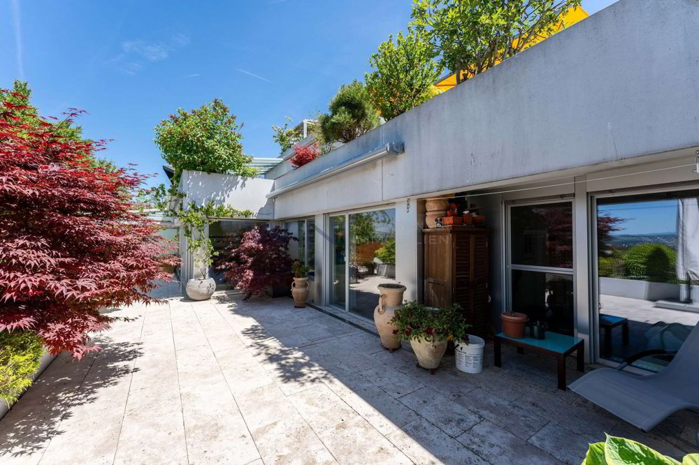 5 rooms Apartment to buy in Dierikon - image 1/10