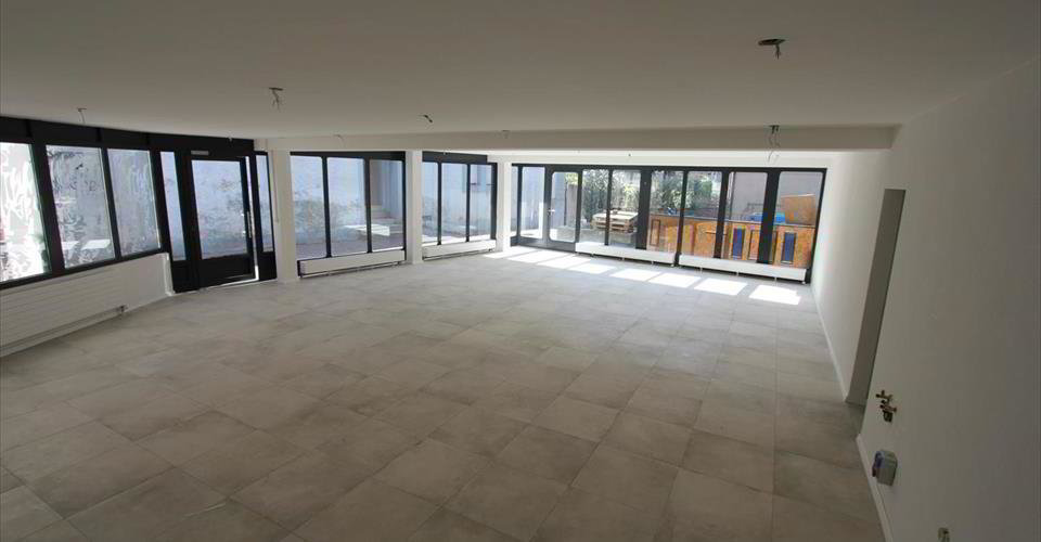 null rooms Office & Commercial for rent in Moudon - image 1/3