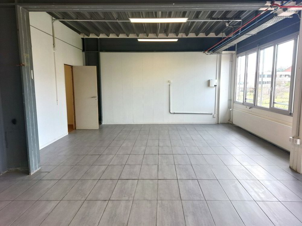 BAIL FLEXIBLE - Bureau/atelier/dépôt 79 m² avec eau + évacuation - Ansicht 2