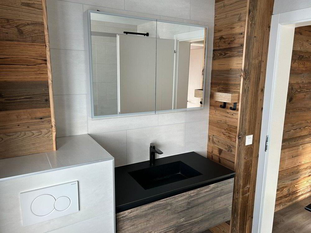Appartement meublé de 3.5 pièces avec balcons - 90 m² - Mehr