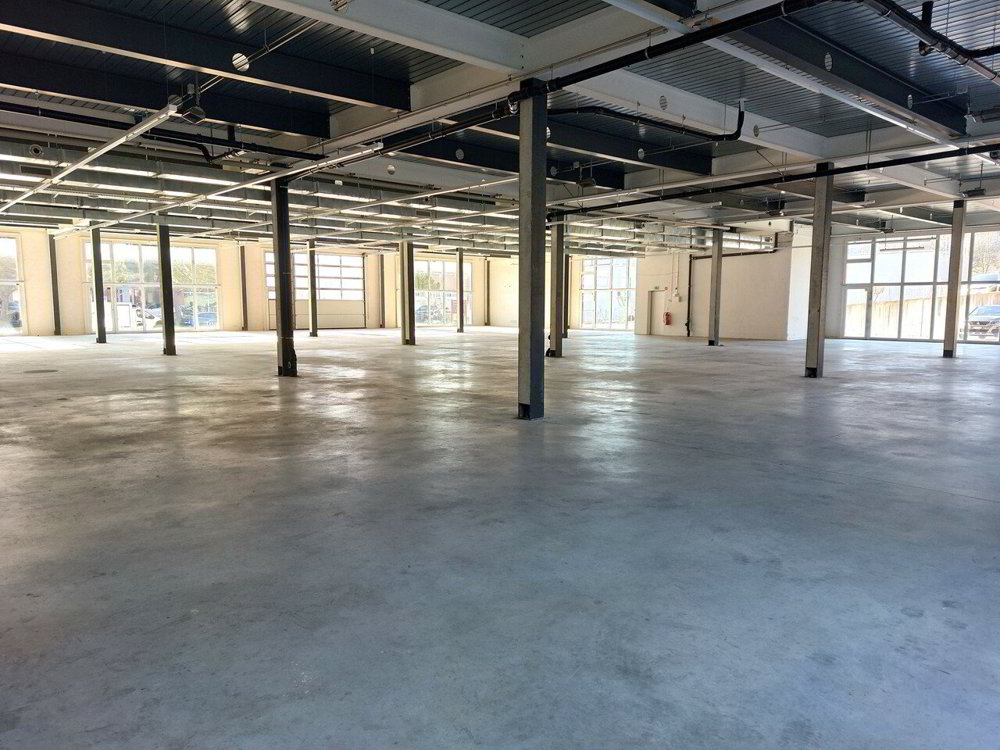 Atelier 1176 m² - Accès camion/fourgon - Proche autoroute - Ansicht 2
