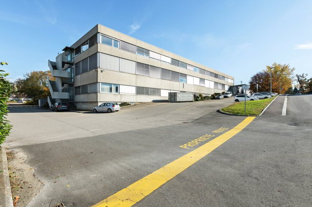 Atelier dès 78 m² à louer – 1er étage - Dépôt / atelier - Ansicht 2