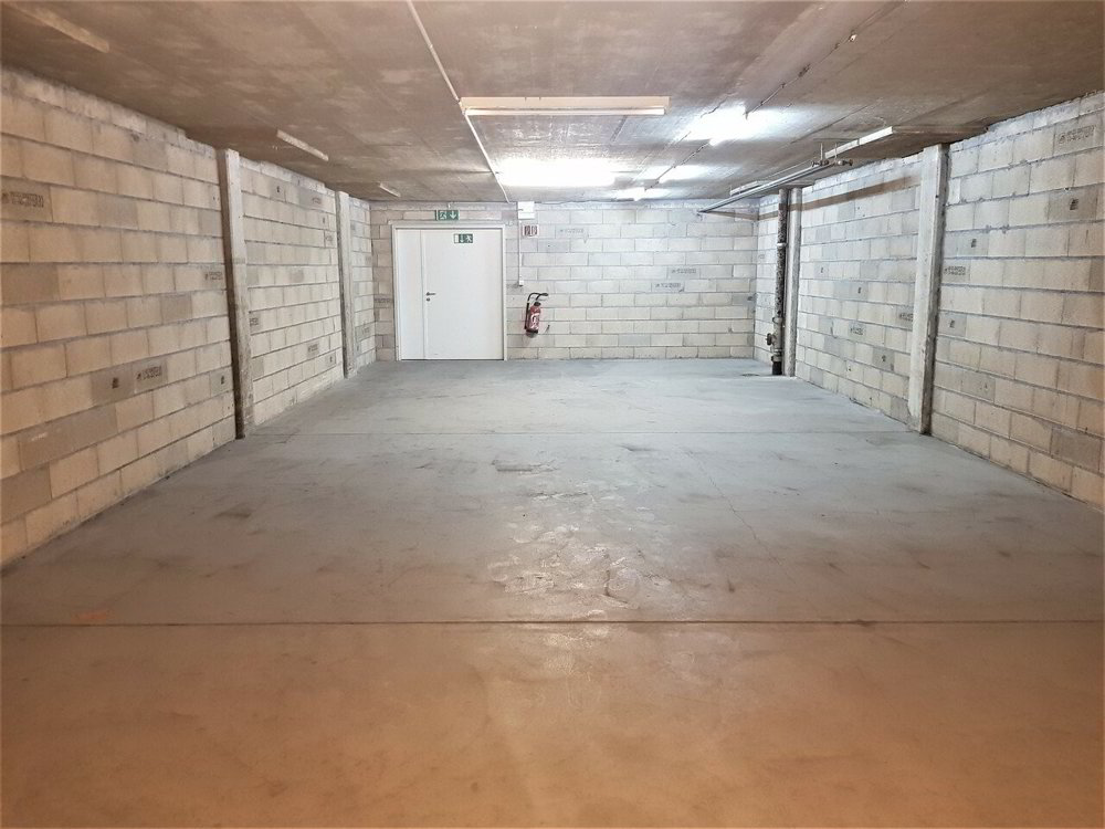 Dépôt de 152 m² au sous-sol - Monte-Charge - 1er loyer offert - Ansicht 2