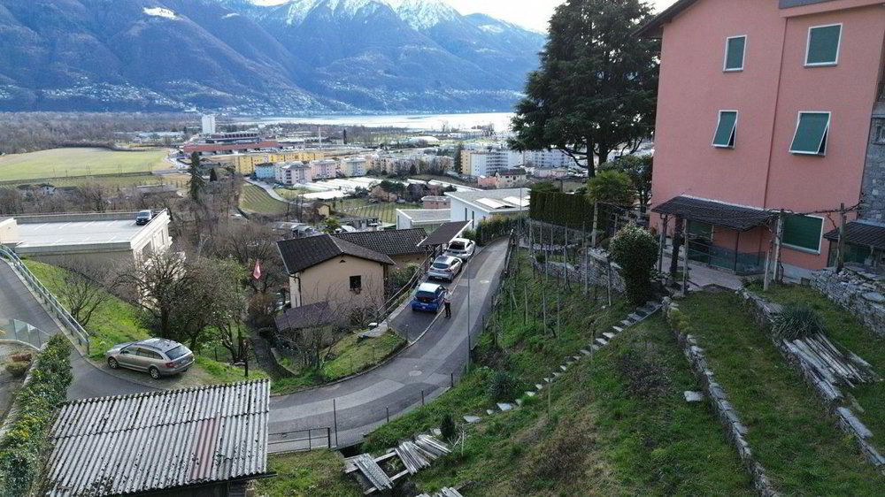 null rooms Land to buy in Gordola - image 1/10