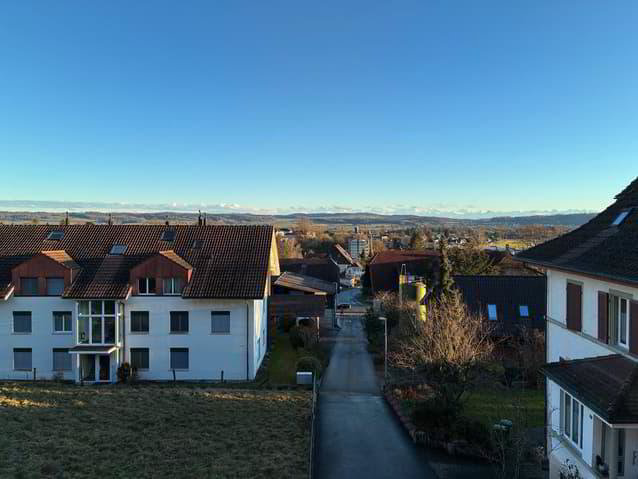 Einfamilienhaus mit 2 Wohnungen und wunderbarer Weitsicht in die Berge - Ansicht 5