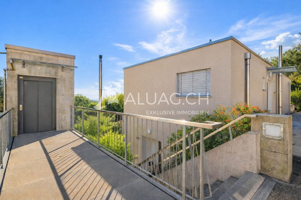 3.5 rooms Apartment to buy in Twann - image 1/13