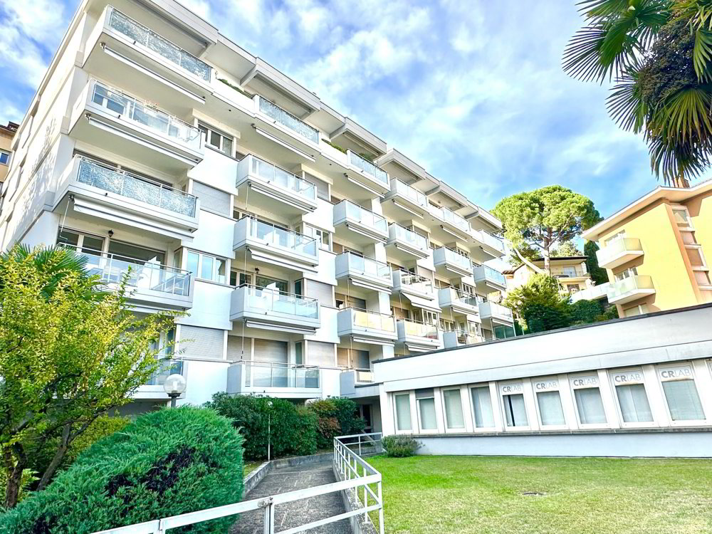 Appartamento di 4 locali in vendita a Lugano - immagine 1/10
