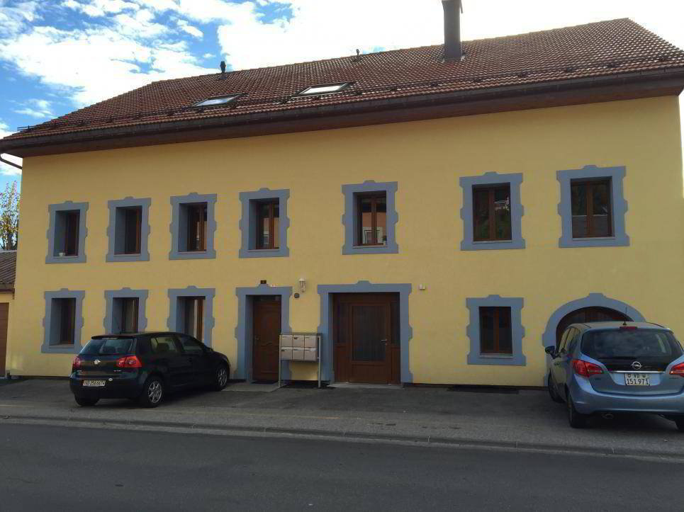 null rooms Car park, garage for rent in Le Sentier - image 1/1