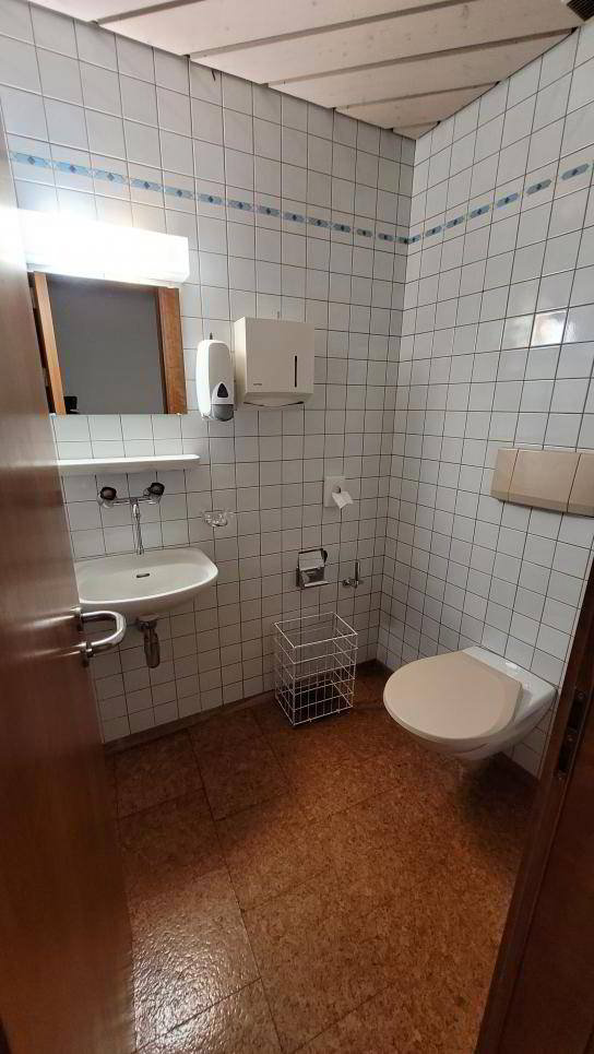 Commerce 140 m² à Orbe - Mehr