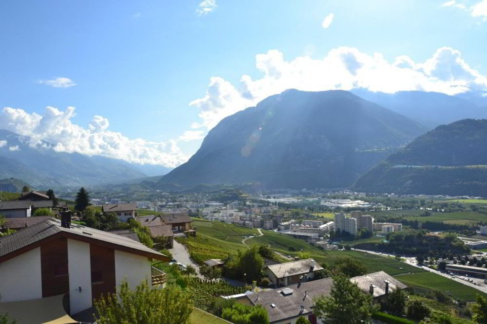 3.5 rooms Apartment for rent in Corin-de-la-Crête - image 1/9