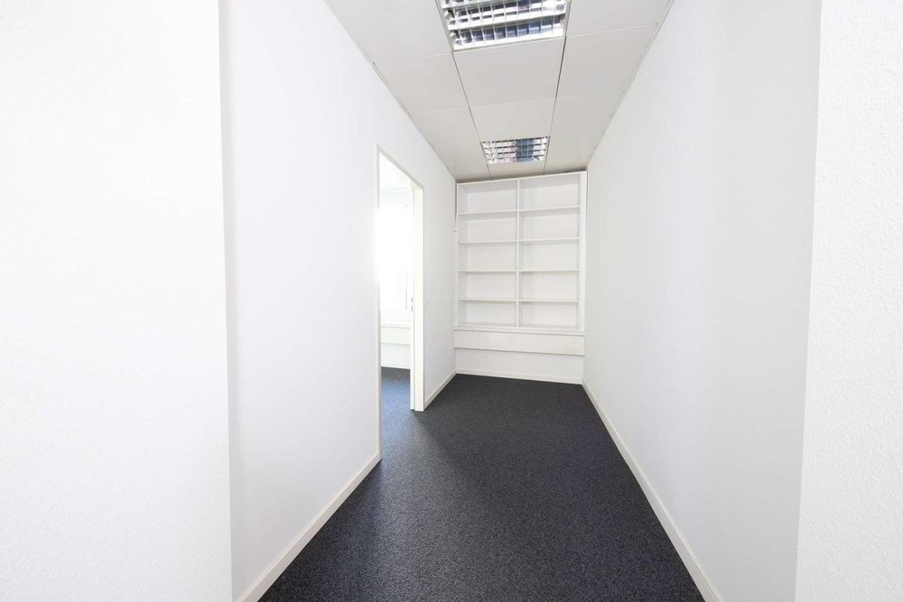 Bureau en location à Basel - 276 m² - Mehr